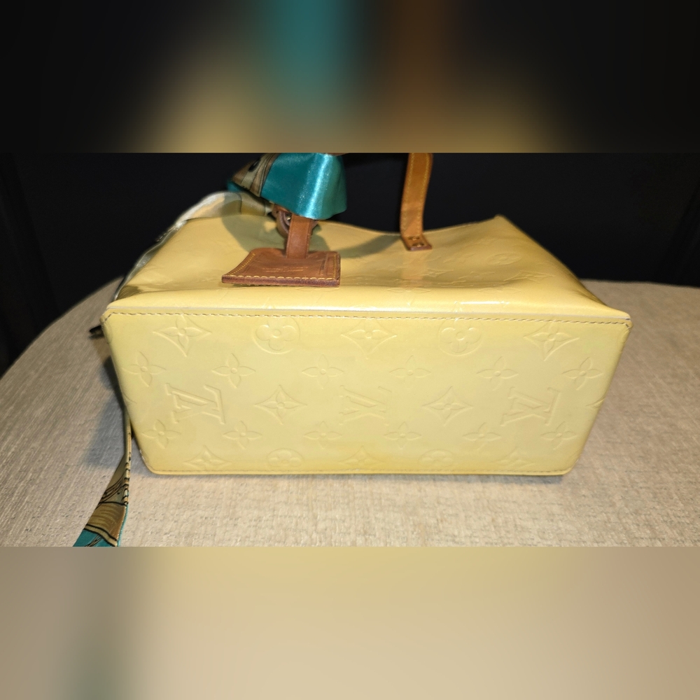 Authentic Louis Vuitton Vernis Yellow Reade PM Hand Bag with LV luggage tag - Picture 9 of 16